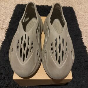 Adidas Yeezy Foam Runner “Stone Sage” size 11 with box